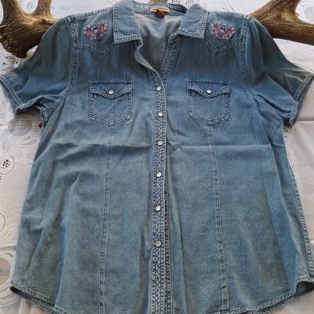 Bit & Bridle blue Jean button up